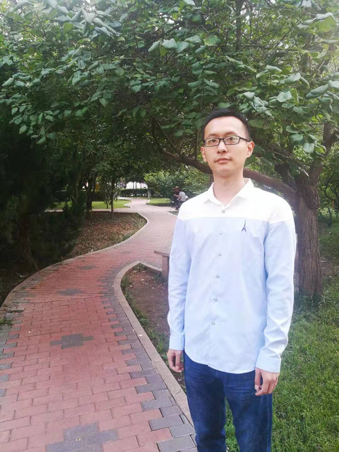 WilliamHill威廉希尔中文 任龙 照片.jpg